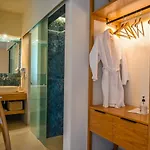 Schinoza Luxury * Schoinoussa
